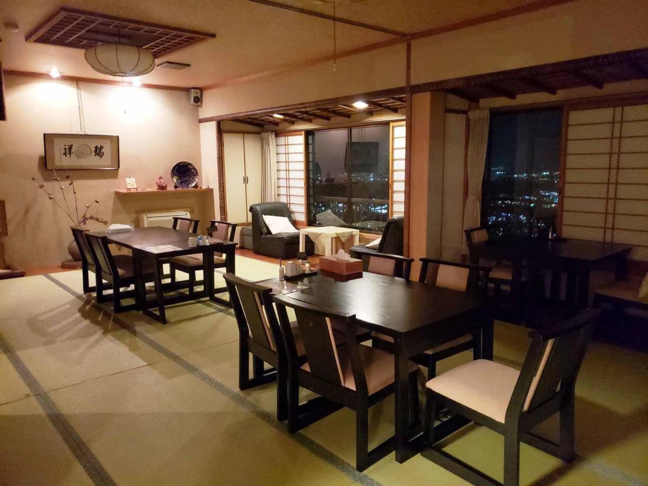 시로야마 료칸 Ikoma 외부 사진
