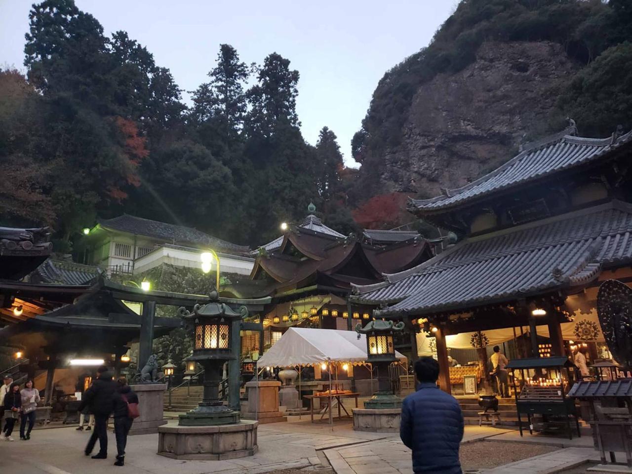 시로야마 료칸 Ikoma 외부 사진